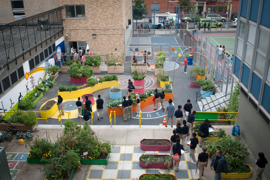 PSMS7-East-Harlem_201508_NancyBorowick_garden_7_hires_aerial_view_class-1-2
